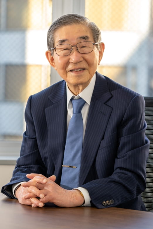 株式会社明治屋フードサービス代表取締役社長 米井　元一
